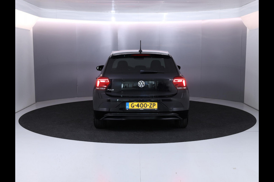 Volkswagen Polo 1.0 TSI Highline 95 pk | Navigatie | Parkeersensoren | Achteruitrijcamera | Adaptieve cruise control | Autom. airco | LED koplampen | Digitaal instrumentenpaneel |