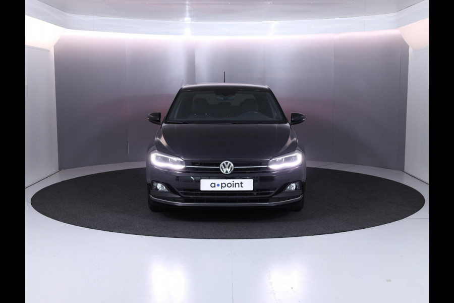 Volkswagen Polo 1.0 TSI Highline 95 pk | Navigatie | Parkeersensoren | Achteruitrijcamera | Adaptieve cruise control | Autom. airco | LED koplampen | Digitaal instrumentenpaneel |