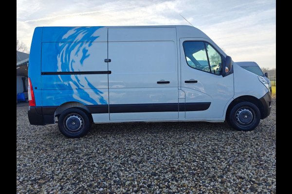 Renault Master T35 2.3 dCi L2H2 AUTOMAAT , 170 PK , airco , cruise , Apk feb. 2026 , werkplaatsinrichting.