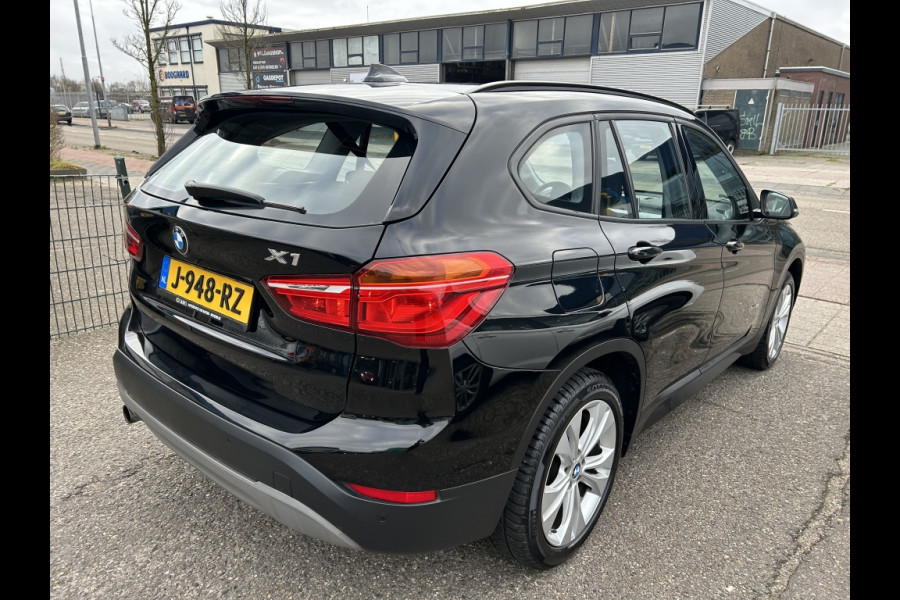 BMW X1 sDrive 18i Business Edition Plus