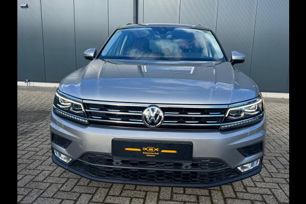 Volkswagen Tiguan 1.4 TSI ACT Connected Series * Cruise * Trekhaak * AppleCarPlay * Visueel cockpit *