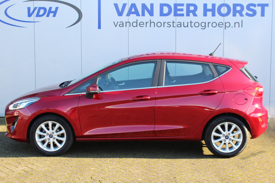 Ford Fiesta 1.0-100pk EcoBoost Titanium. Mooie chique verschijning ! Volautm. airco, telefoonvoorb., cruise control, parkeersensoren, LM wielen, trekhaak, B&O soundsyst., navigatie, etc.