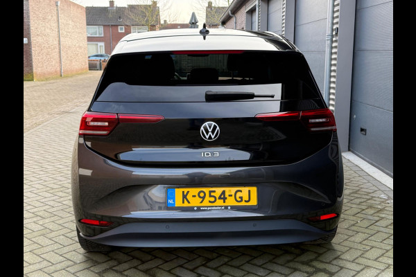 Volkswagen ID.3 First Plus 58 kWh, eerste eigenaar, achteruitrijcamera, nederlandse auto met nationale auto pas, vele opties