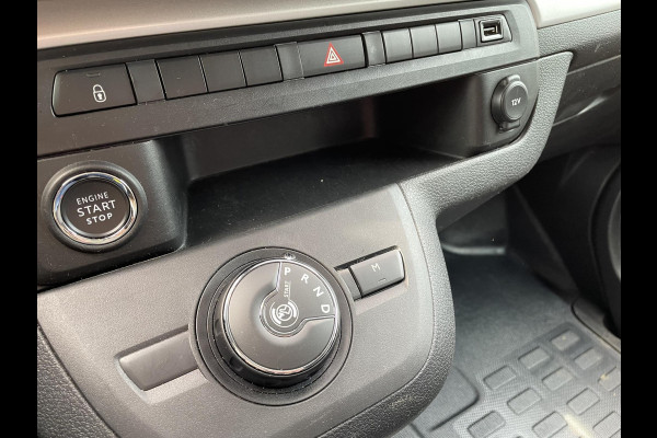 Opel Vivaro 145pk L3H1 Automaat Dubbele Cabine Edition Airco Navigatie Cruise control Trekhaak Carplay