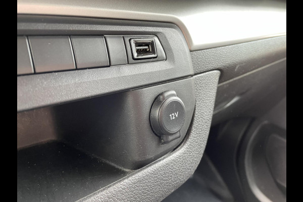 Opel Vivaro 145pk L3H1 Automaat Dubbele Cabine Edition Airco Navigatie Cruise control Trekhaak Carplay