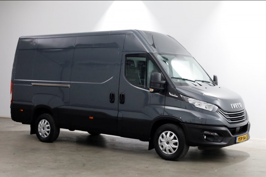 Iveco Daily 35S16 160pk L2H2 HiMatic Automaat Airco/Camera Trekhaak 3500kg 12-2022