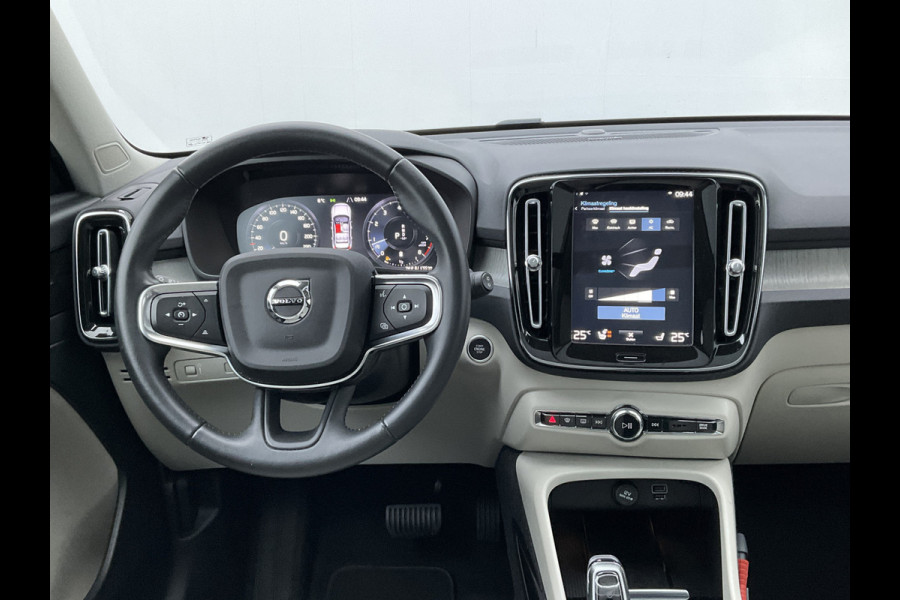 Volvo XC40 2.0 B4 Inscription Pano/schuif Leer Harman-kardon Carplay Orig-NL