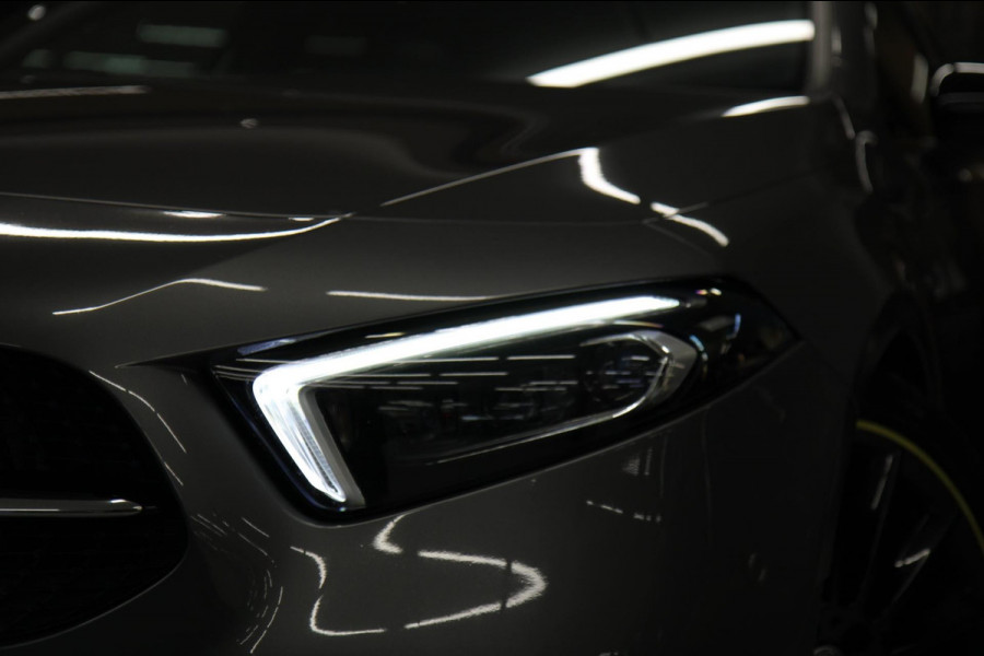 Mercedes-Benz A-Klasse 250 AMG Edition 1 /PANO/360CAM/BLINDS/STOELV/BOMVOL