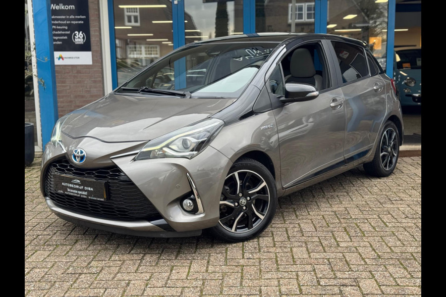 Toyota Yaris 1.5 Hybrid Bi-Tone Plus 2018 AUT NAVI CLIMA NAP