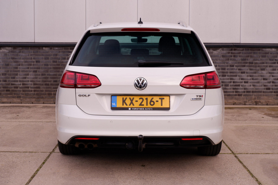 Volkswagen GOLF Variant 1.4 TSI Connected Series R-Line | Trekhaak | Navi | Camera | PDC | Carplay | Cruise