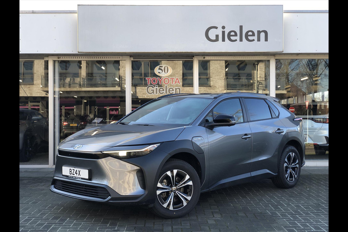 Toyota Bz4x 71,4 kWh 204pk Dynamic | Groot scherm, 360 Camera, Parkeersensoren, Elektrische achterklep, LED, Stoel + Stuurverwarming