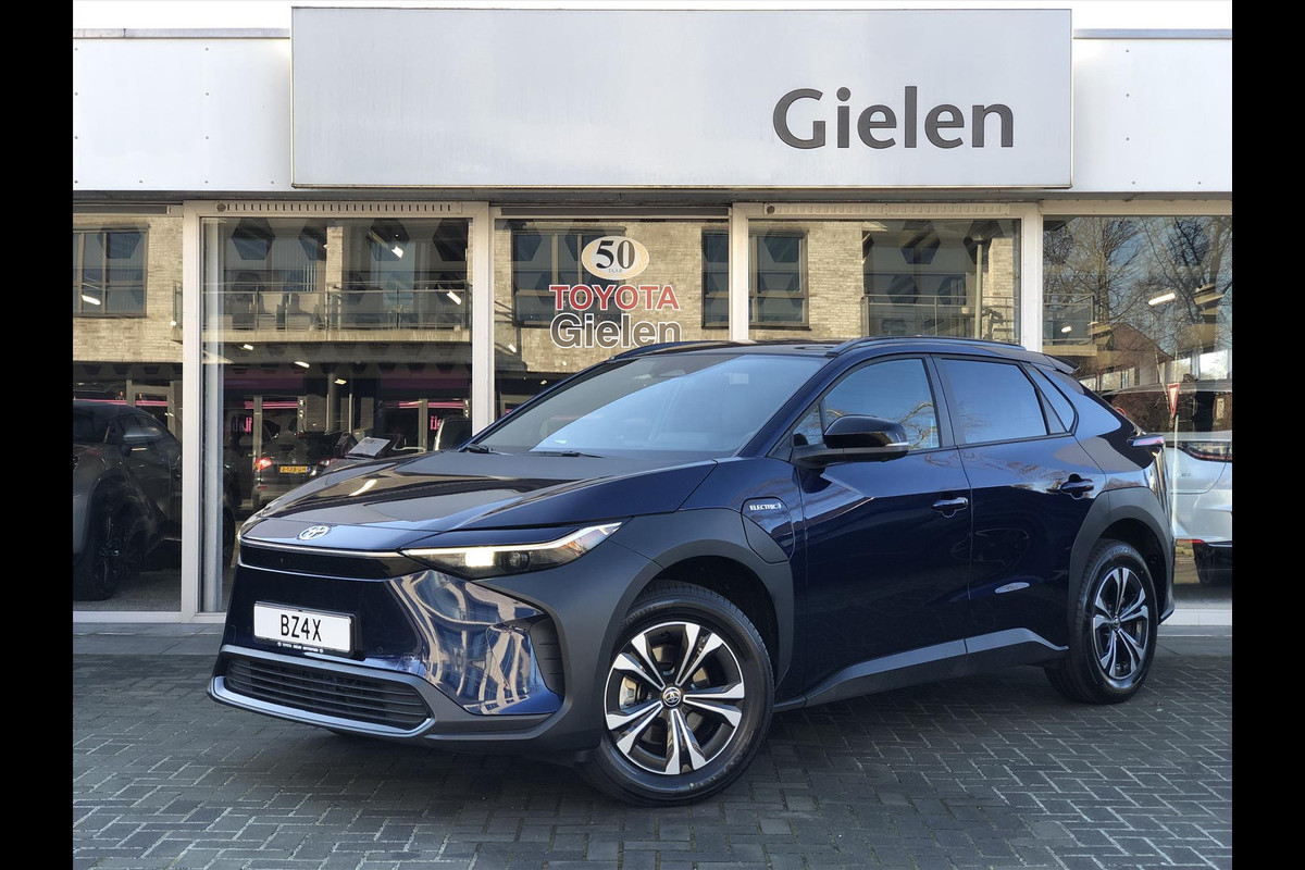 Toyota Bz4x 71,4 kWh 204pk Dynamic | Groot scherm, 360 Camera, Parkeersensoren, Elektrische achterklep, LED, Stoel + Stuurverwarming