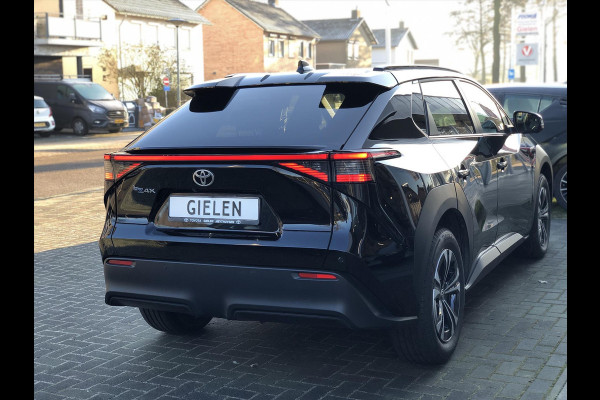 Toyota Bz4x 71,4 kWh 204pk Dynamic | Groot scherm, 360 Camera, Parkeersensoren, Elektrische achterklep, LED, Stoel + Stuurverwarming Toyota Bz4x 71,4 kWh 204pk Dynamic | Groot scherm, 360 Camera, Parkeersensoren, Elektrische achterklep, LED, Stoel + Stuurverwarming