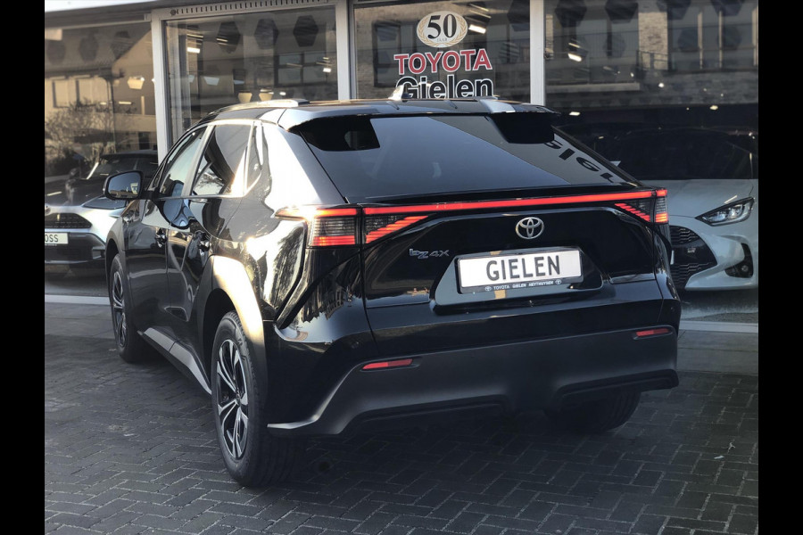 Toyota Bz4x 71,4 kWh 204pk Dynamic | Groot scherm, 360 Camera, Parkeersensoren, Elektrische achterklep, LED, Stoel + Stuurverwarming Toyota Bz4x 71,4 kWh 204pk Dynamic | Groot scherm, 360 Camera, Parkeersensoren, Elektrische achterklep, LED, Stoel + Stuurverwarming