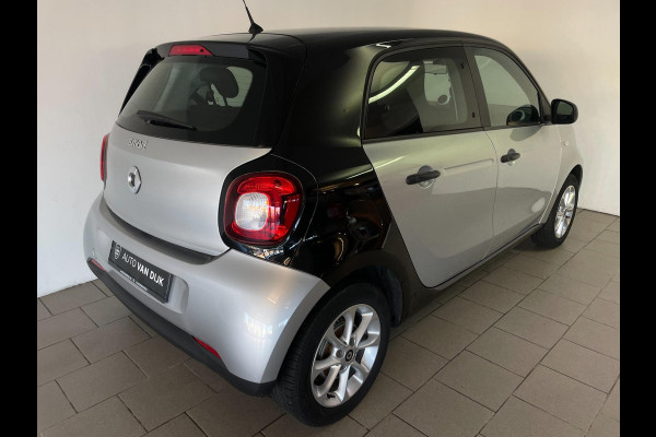 Smart Forfour 1.0 Business Solution AIRCO CRUISE BLUETOOTH ELEK RAMEN CENT VERG LM VELGEN PRIVACYGLAS ZEER NETTE AUTO