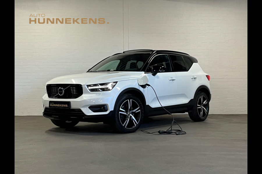 Volvo XC40 T5 Recharge R-Design | Open dak | Adapt. Cruise | Harman/Kardon | Keyless | Stuur-/Stoel verwarming