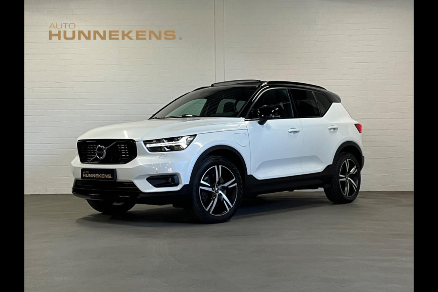 Volvo XC40 T5 Recharge R-Design | Open dak | Adapt. Cruise | Harman/Kardon | Keyless | Stuur-/Stoel verwarming