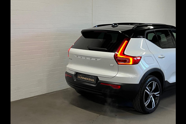 Volvo XC40 T5 Recharge R-Design | Open dak | Adapt. Cruise | Harman/Kardon | Keyless | Stuur-/Stoel verwarming