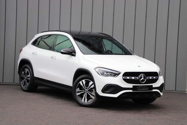 Mercedes-Benz GLA 250 e Luxury Line | Aut8 | 218PK | Panoramadak | Keyles-go | Sfeerverlichting | Widescreen | Stoelverw. | Led | 2023.