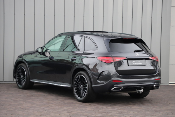 Mercedes-Benz GLC 300 AMG 4-Matic Aut9 258PK | Head-up | Keyles-go | Burmester | Pano | Sfeerverlichting | Digital-light | 2023.