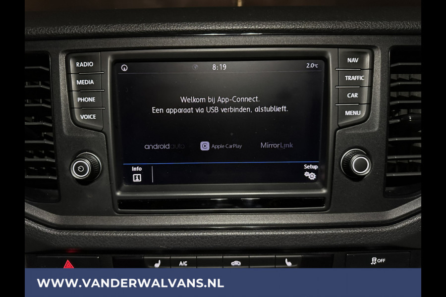 Volkswagen Crafter 2.0 TDI 141pk L3H3 L2H2 Euro6 Airco | Camera | Adaptieve Cruisecontrol | Apple Carplay Android Auto, Parkeersensoren, Stoelverwarming, Bijrijdersbank