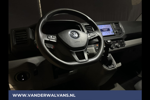 Volkswagen Crafter 2.0 TDI 141pk L3H3 L2H2 Euro6 Airco | Camera | Adaptieve Cruisecontrol | Apple Carplay Android Auto, Parkeersensoren, Stoelverwarming, Bijrijdersbank