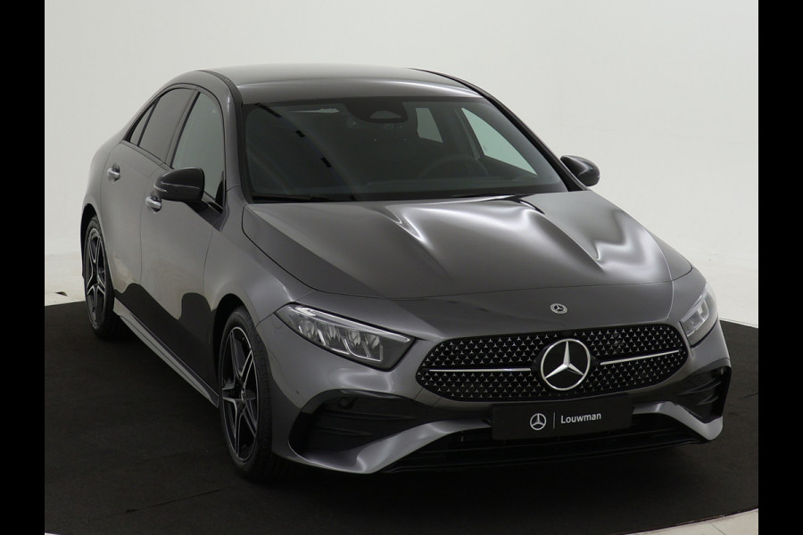 Mercedes-Benz A-Klasse 180 Star Edition AMG Line | Nightpakket | Dodehoekassistent | Sfeerverlichting | Parkeerpakket met achteruitrijcamera | Extra USB-poorten | Draadloos oplaadsysteem voor Smartphone | KEYLESS GO-comfortpakket |