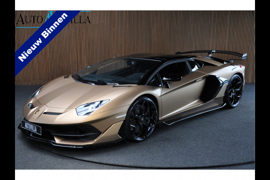 Lamborghini Aventador 6.5 V12 SVJ Roadster Lift Shiney Carbon Camera 1-800