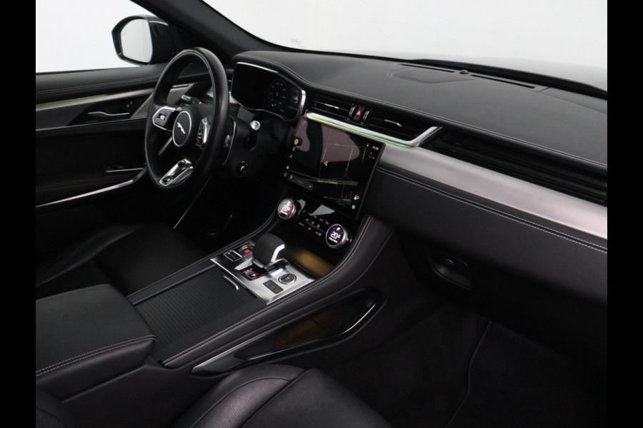 Jaguar F-Pace P400e PHEV R-Dynamic SE