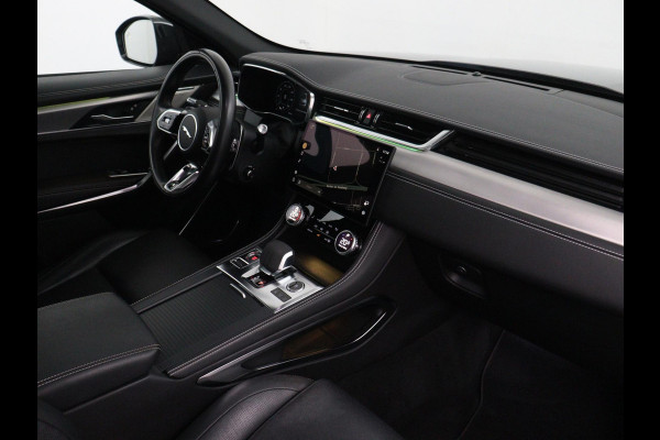Jaguar F-Pace P400e PHEV R-Dynamic SE