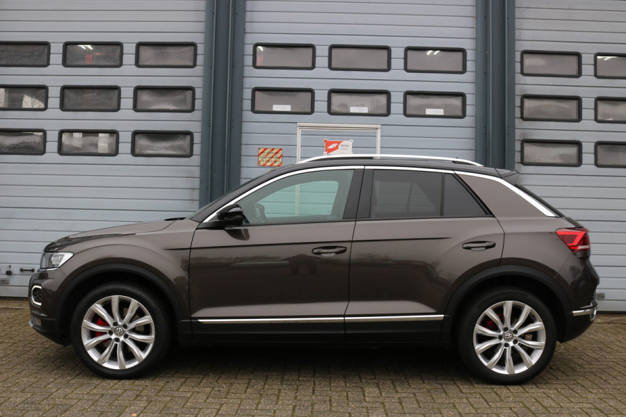 Volkswagen T-Roc 1.5 TSI Sport Xenon Led Navi Virtual cockpit Panodak T-haak 150pk!!