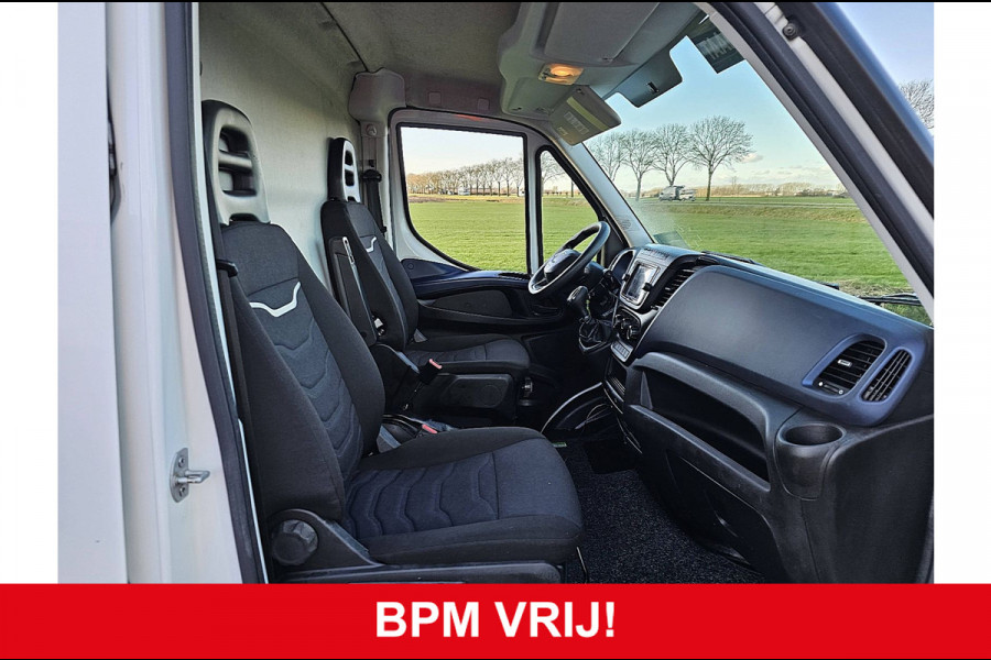 Iveco Daily 35S16V 2.3 352 L2H1 2xZijdeur Automaat 3.5T-AHG LED Navi Airco 156Pk Euro6!