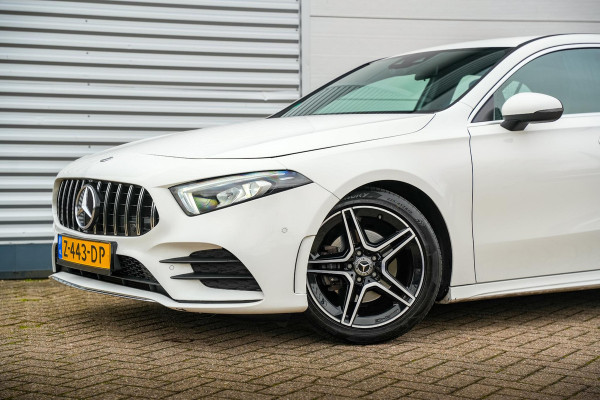 Mercedes-Benz A-Klasse 200 Business Solution AMG WideScreen Ambient Cruise Leer Alcantara Stoelverw.