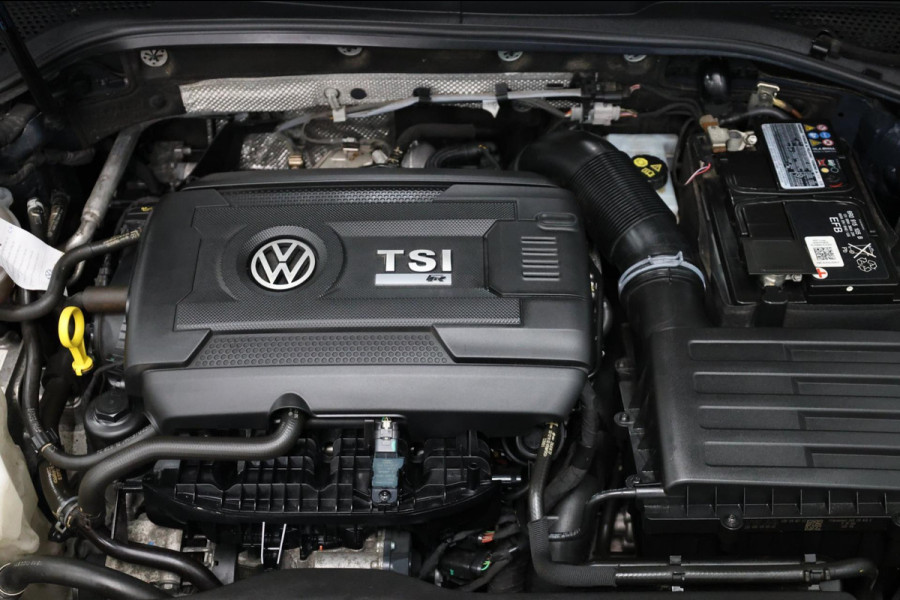 Volkswagen Golf 2.0 TSI 4Motion R 310PK AKRAPOVIC/LED/VIRTUAL/PANO/ALCANTARA+S.VERWARMING/19"LMV/ACC/ECC/12 MDN GARANTIE!