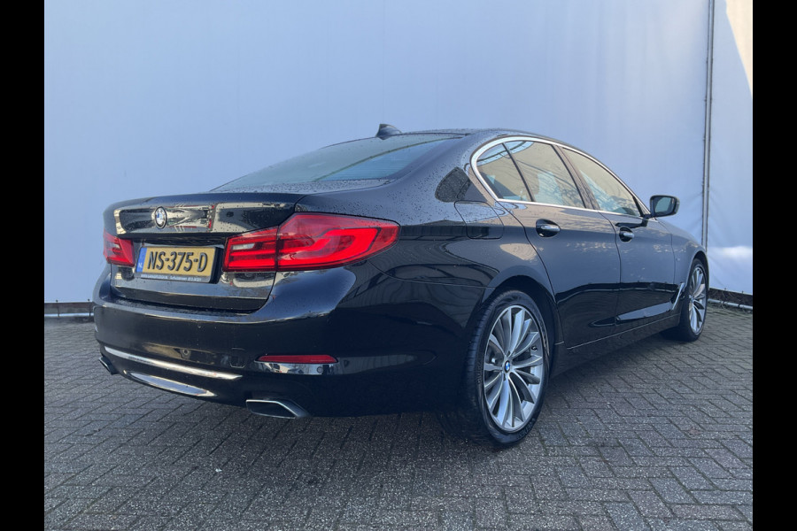 BMW 5 Serie 540i 340pk xDrive Orig-NL Leer HeadUp Memory Ambiance Trekh High Executive 4x4