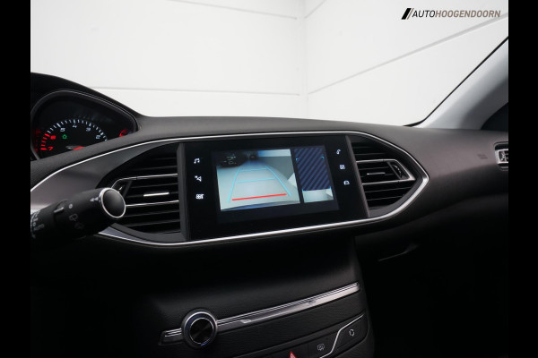 Peugeot 308 SW 1.2 PureTech Allure (APPLE CARPLAY,LED VERLICHTING,KEYLESS,360 CAMERA,CLIMATE,CRUISE,LM-VELGEN,TOPCONDITIE)