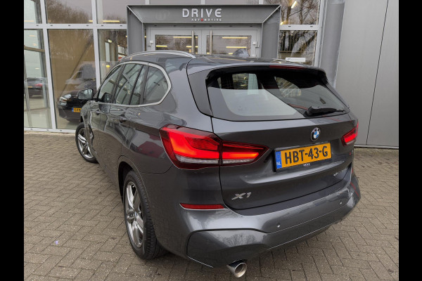 BMW X1 xDrive25e High executive M sport |Pano|Ad.Cruise|HUD|Carplay|Sfeer|Stoel/Stuur Verw|