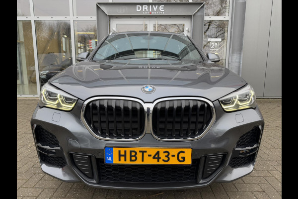 BMW X1 xDrive25e High executive M sport |Pano|Ad.Cruise|HUD|Carplay|Sfeer|Stoel/Stuur Verw|