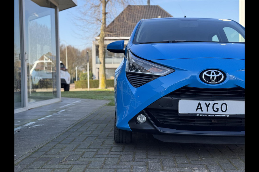 Toyota Aygo 1.0 VVT-i x-joy | Apple carplay/Android auto, Lichtmetalen velgen, Airco, Bluetooth, Stuurbediening