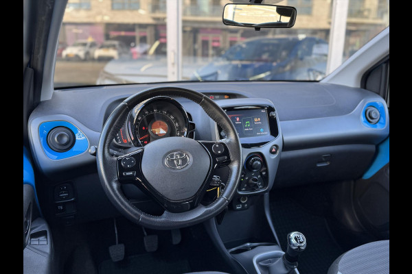 Toyota Aygo 1.0 VVT-i x-joy | Apple carplay/Android auto, Lichtmetalen velgen, Airco, Bluetooth, Stuurbediening