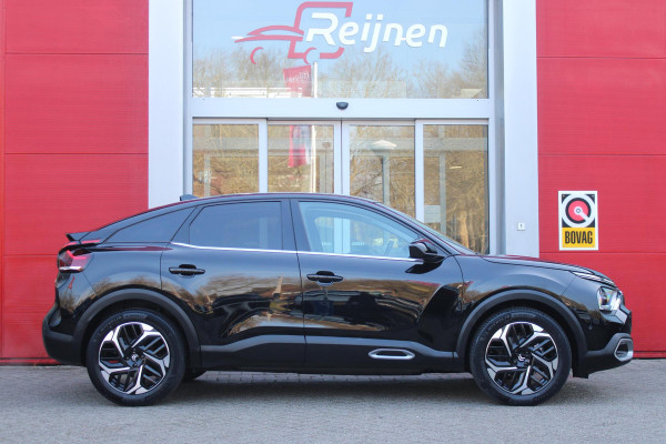 Citroën C4 1.2 130PK MAX | HEAD UP DISPLAY | DODEHOEK DETECTIE | KEYLESS ENTRY/START | LICHTMETALEN VELGEN 18" | LED KOPLAMPEN | DRAADLOZE APPLE CARPLAY/ANDROID AUTO | ACHTERUITRIJ CAMERA | DAB+ RADIO | CRUISE CONTROL |