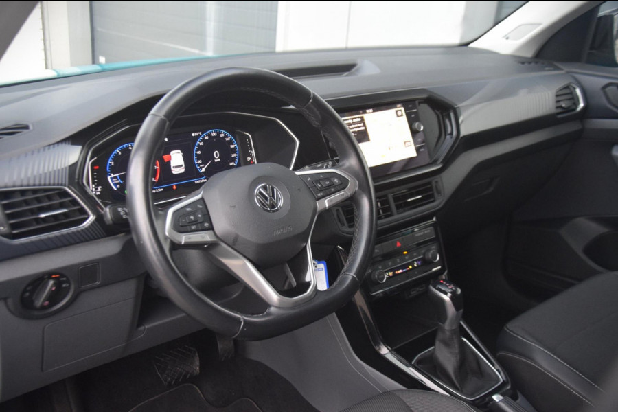 Volkswagen T-Cross 1.0 TSI Style TREKHAAK/NAVIGATIE/DIGITAAL DASHBOARD/AUDIO HIGH END