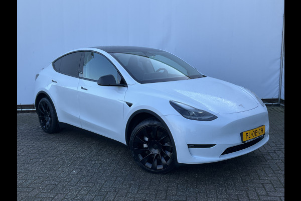 Tesla Model Y Long Range AWD 75 kWh 514pk Autopilot Stuur/Stoelverw Pano Trekhaak (1600kg)