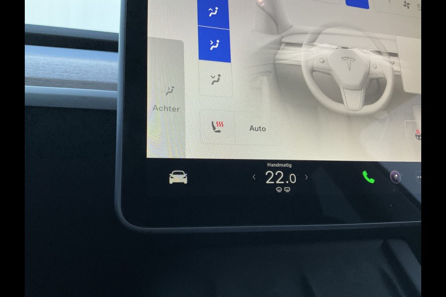 Tesla Model Y Long Range AWD 75 kWh 514pk Autopilot Stuur/Stoelverw Pano Trekhaak (1600kg)