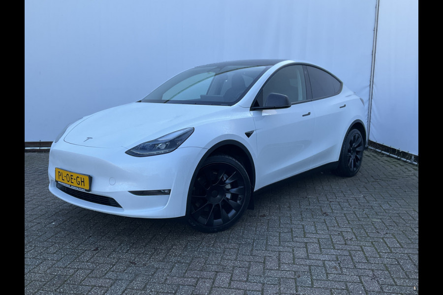 Tesla Model Y Long Range AWD 75 kWh 514pk Autopilot Stuur/Stoelverw Pano Trekhaak (1600kg)