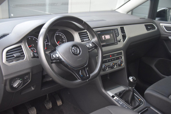 Volkswagen Golf Sportsvan 1.0 TSI Comfortline /DAB/FULL MAP/SPIEGEL PAKKET/EXTRA GETINTE RAMEN