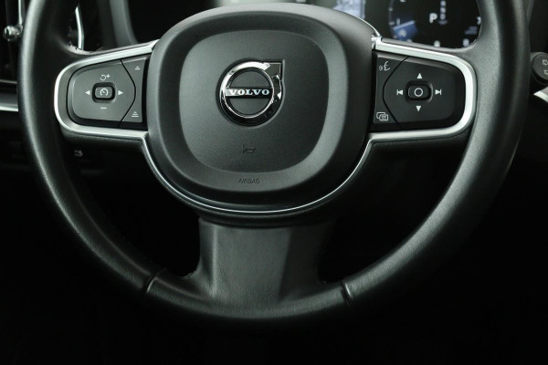 Volvo V60 2.0 B3 Momentum Advantage | Carplay | Camera | Full LED | Navigatie | Climate control | Cruise control | DAB