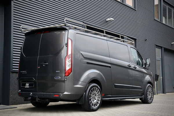 Ford Transit Custom 300 2.0 TDCI L2H1 | Raptor Edition | Navigatie | Camera | CarPlay | Lane Assist | Trekhaak | Airco | 3-Zitter | NAP Logisch | Dealer onderhouden | Nieuwe APK | Onderhoudsbeurt