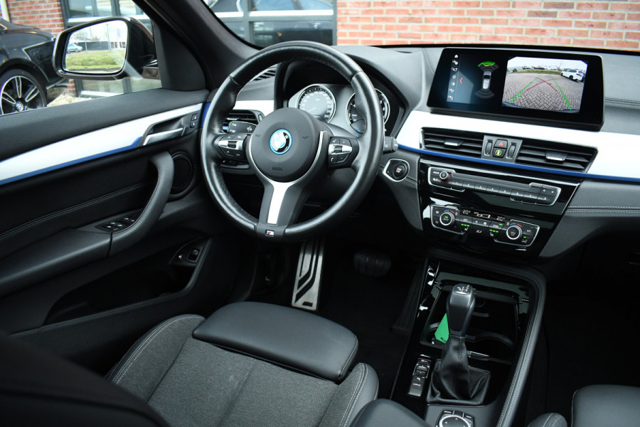 BMW X1 xDrive25e M-Sport Pano HUD ACC Camera El-Klep Stuurverw