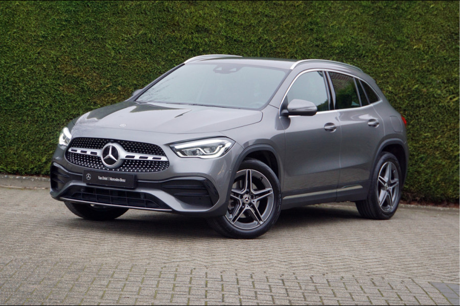 Mercedes-Benz GLA GLA 250 e AMG Line | Trekhaak Widescreen Camera